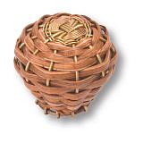 Ручка кнопка, бамбуковое плетение на латунно-проволочном каркасе (110A1)